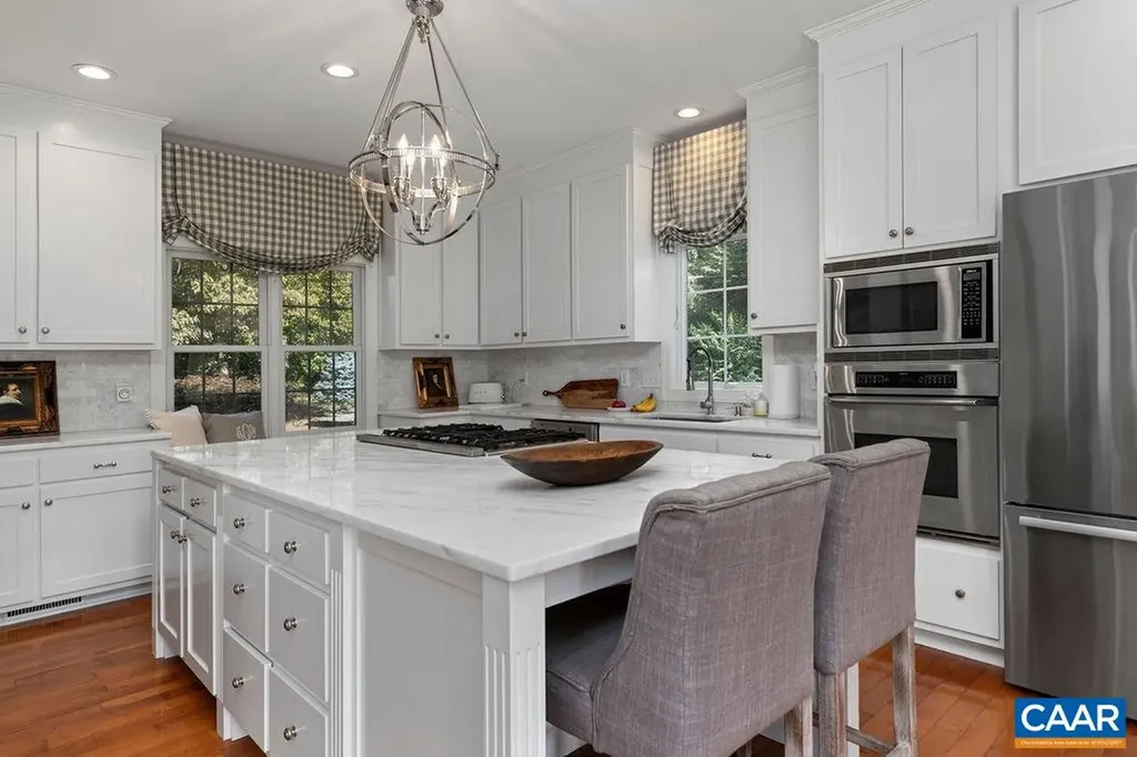 124 Hidden Springs Lane Nellysford VA 22958