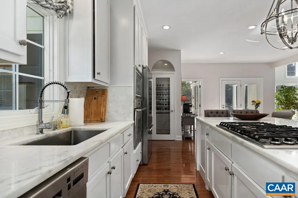 124 Hidden Springs Lane Nellysford VA 22958