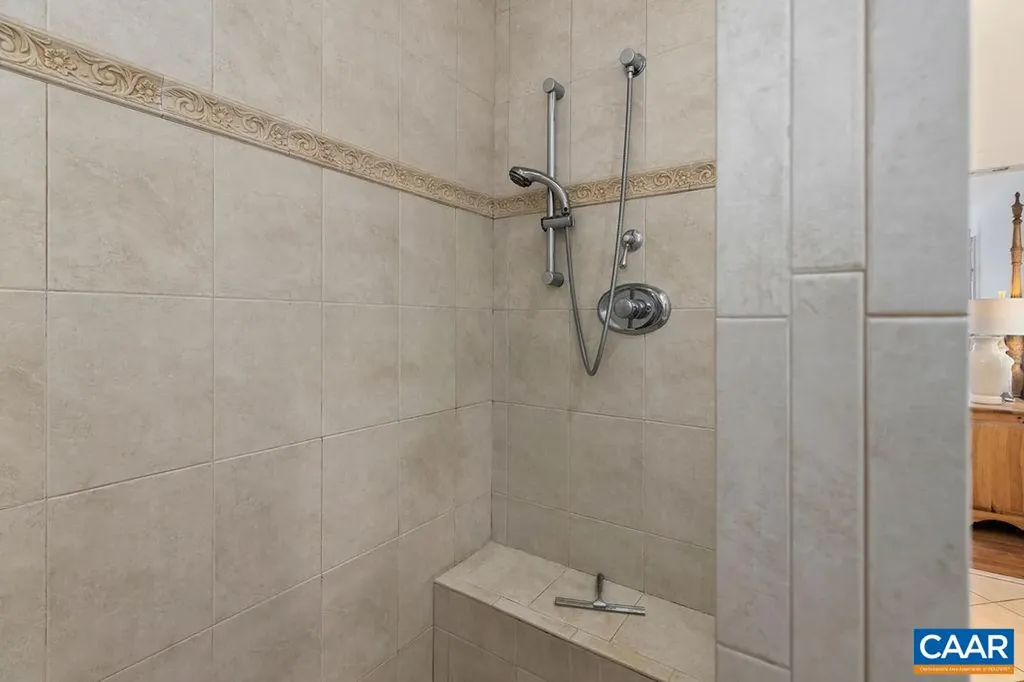 124 Hidden Springs Lane Nellysford VA 22958