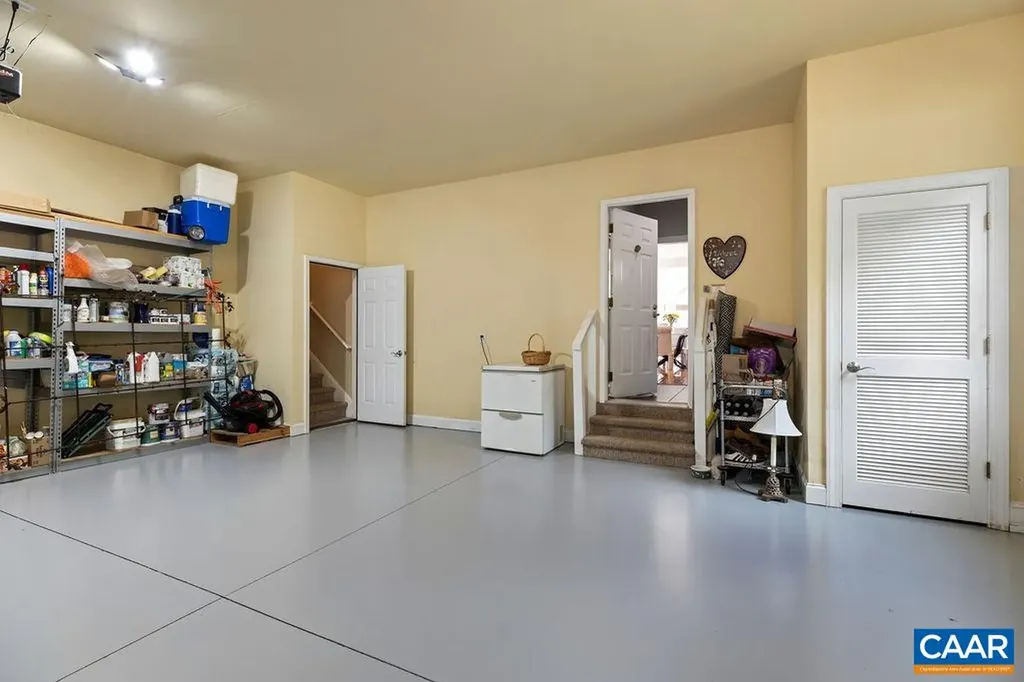 124 Hidden Springs Lane Nellysford VA 22958