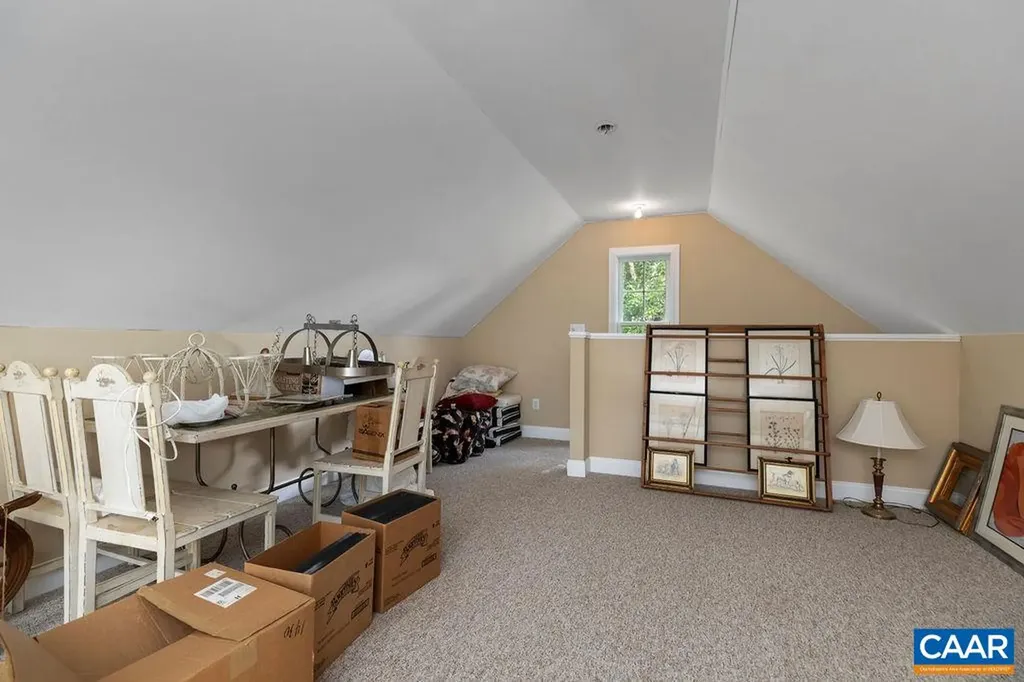 124 Hidden Springs Lane Nellysford VA 22958