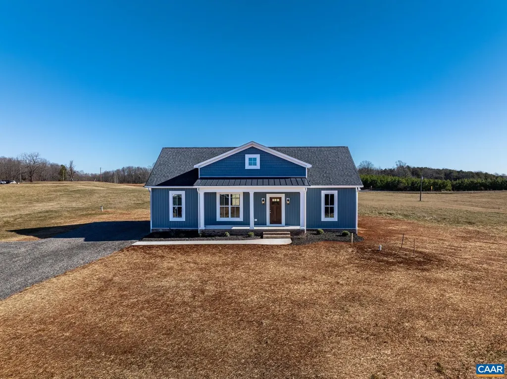 2794 Constitution Route S Buckingham VA 23936