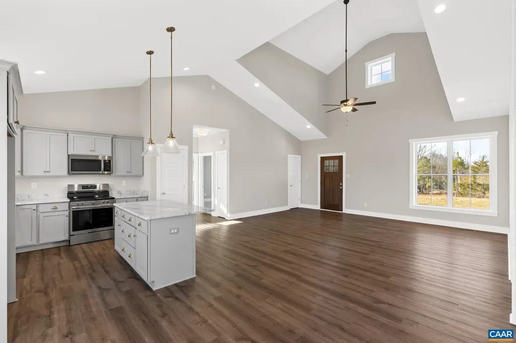 2794 Constitution Route S Buckingham VA 23936