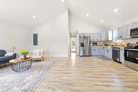 418 Grubert Avenue Staunton VA 24401