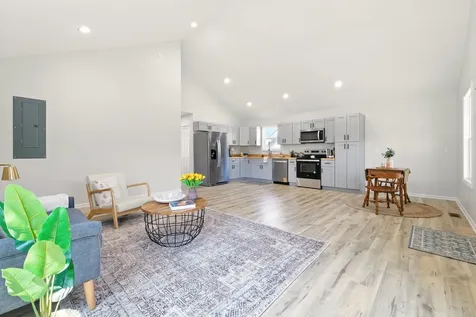 418 Grubert Avenue Staunton VA 24401