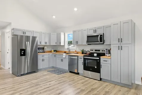 418 Grubert Avenue Staunton VA 24401