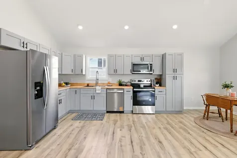 418 Grubert Avenue Staunton VA 24401