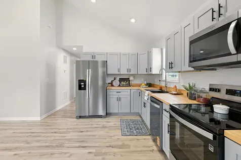 418 Grubert Avenue Staunton VA 24401