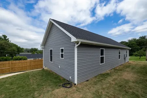 418 Grubert Avenue Staunton VA 24401