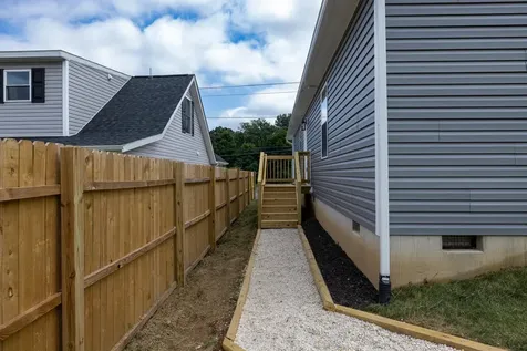 418 Grubert Avenue Staunton VA 24401