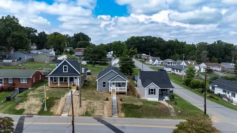 418 Grubert Avenue Staunton VA 24401