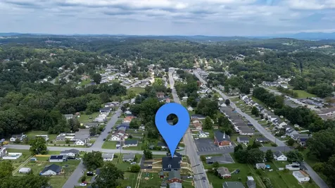 418 Grubert Avenue Staunton VA 24401