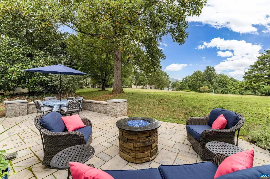 46 Club Highland Nellysford VA 22958