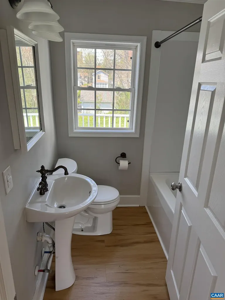 1015 Cherry Avenue Charlottesville VA 22903