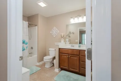 470 Coyote Run Broadway VA 22815