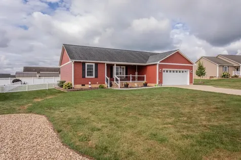 470 Coyote Run Broadway VA 22815