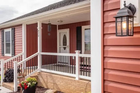 470 Coyote Run Broadway VA 22815