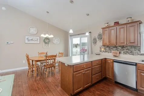 470 Coyote Run Broadway VA 22815