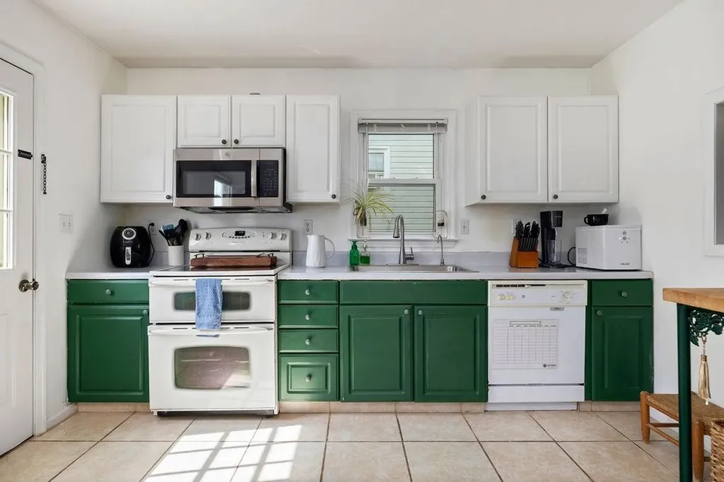 54 Beverley Street Verona VA 24482