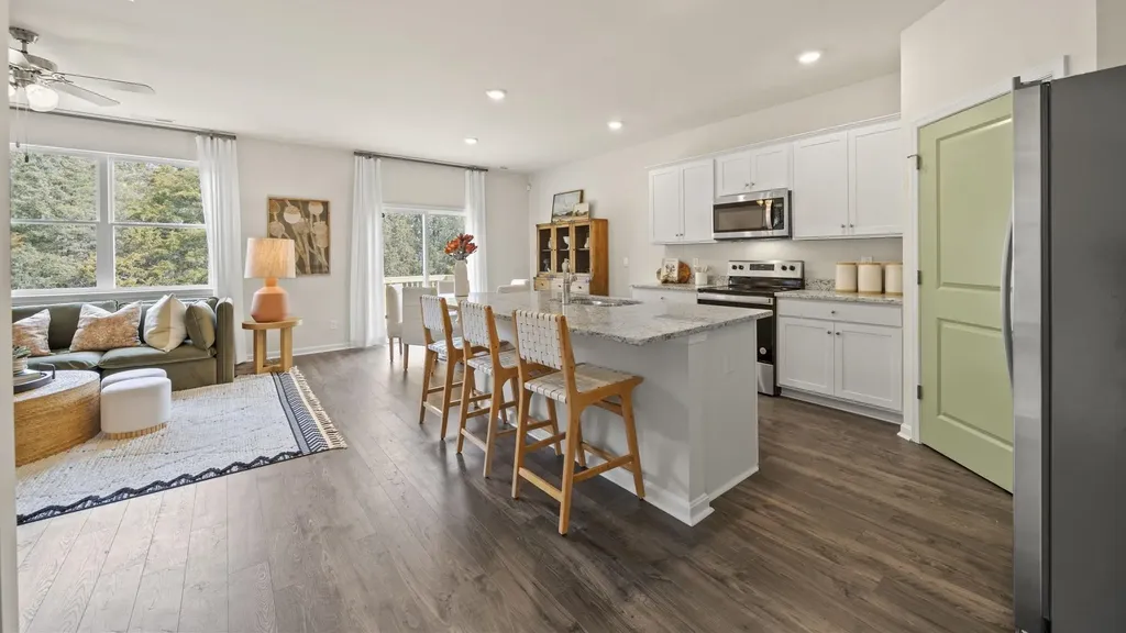 345 Glenmore Lane Keswick VA 22947