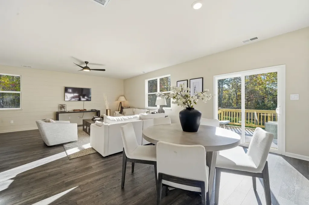 234 Glenmore Lane Keswick VA 22947