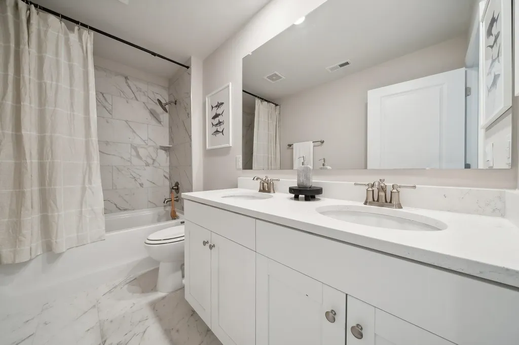 234 Glenmore Lane Keswick VA 22947