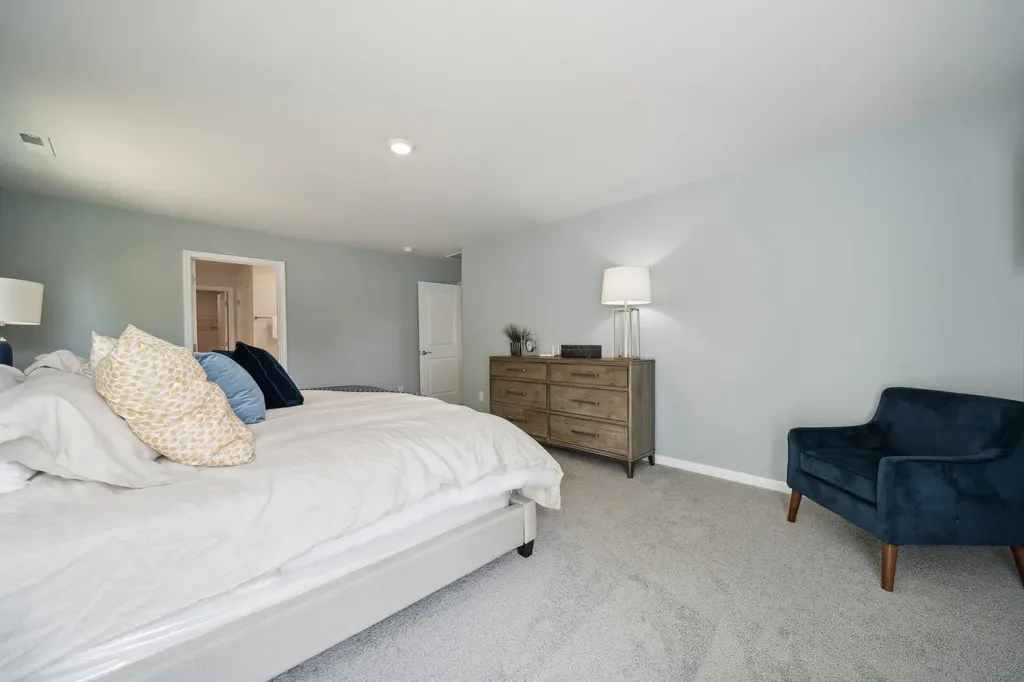 234 Glenmore Lane Keswick VA 22947