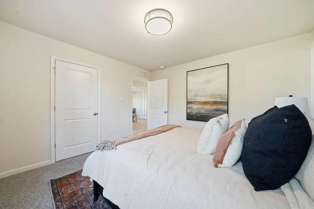 234 Glenmore Lane Keswick VA 22947