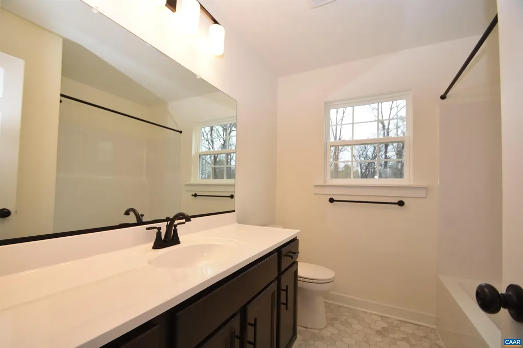 3212 Carysbrook Road Palmyra VA 22963