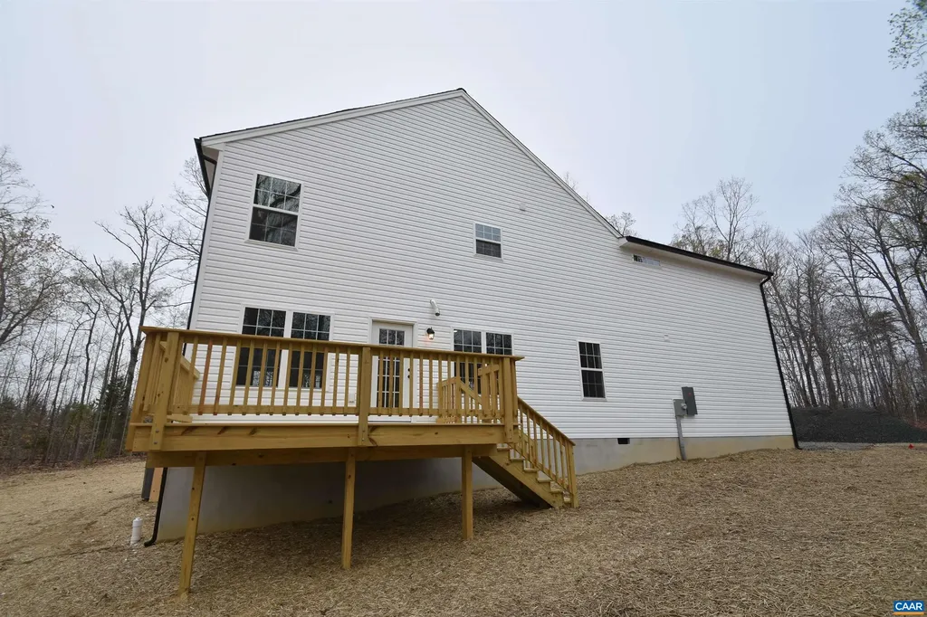 3212 Carysbrook Road Palmyra VA 22963