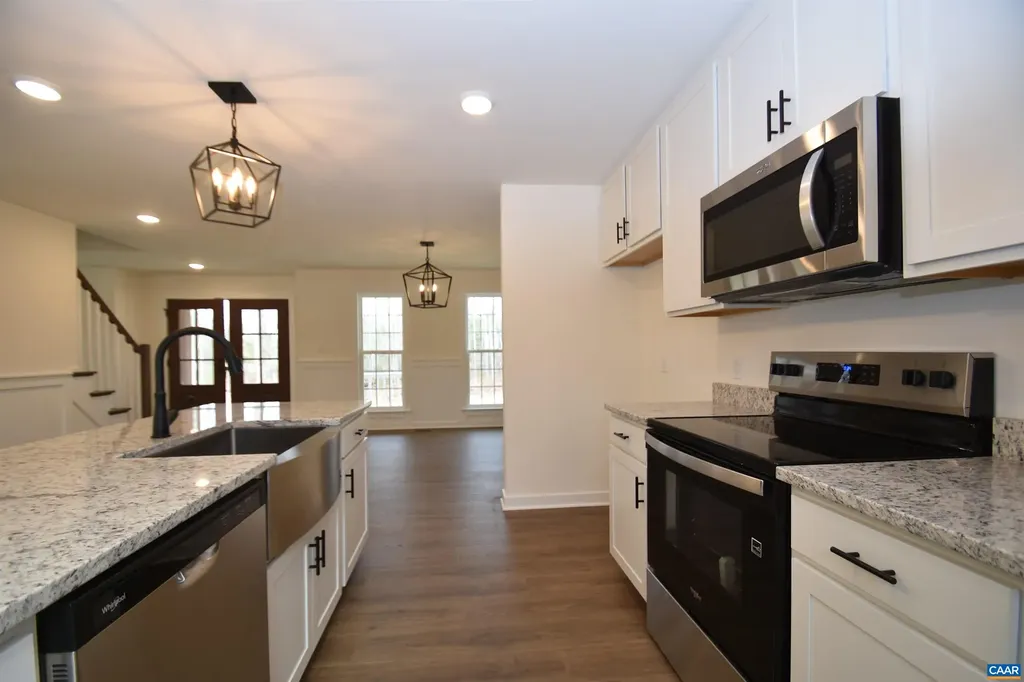 3212 Carysbrook Road Palmyra VA 22963