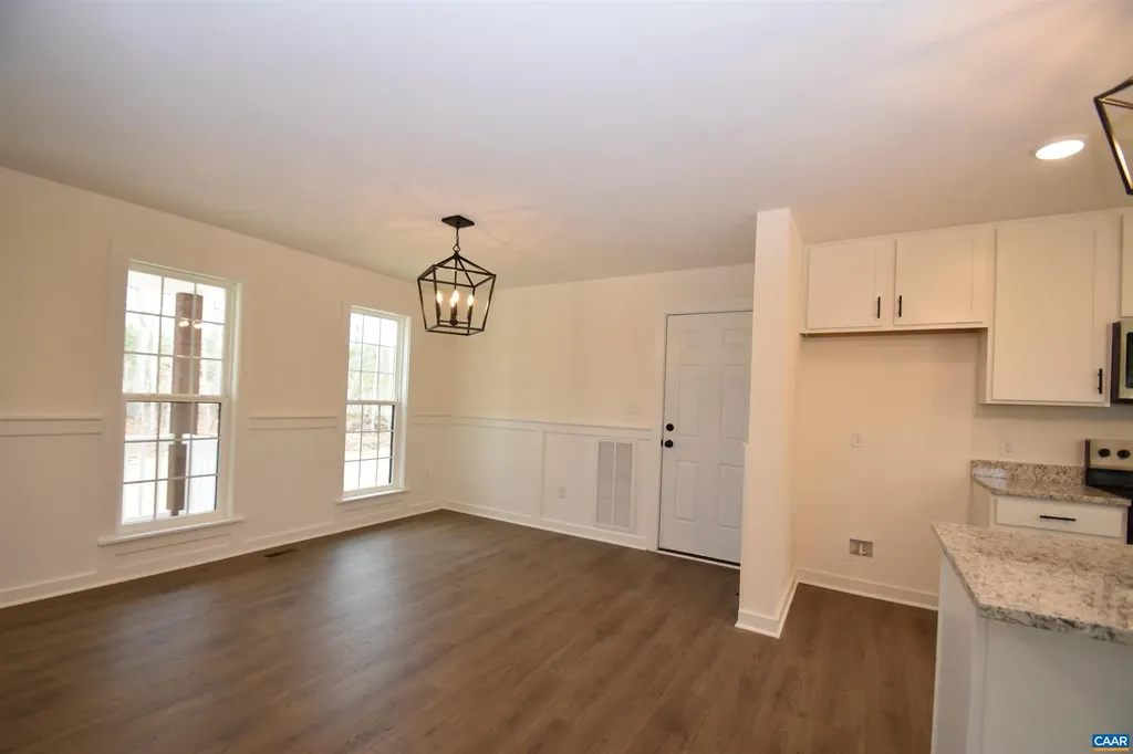 3212 Carysbrook Road Palmyra VA 22963