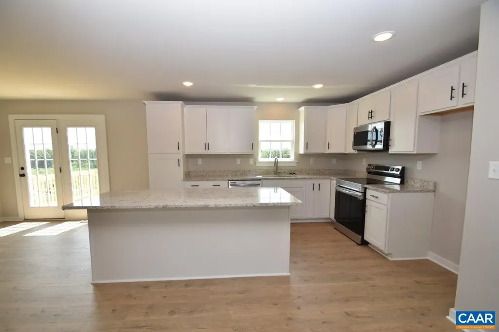 1088 Hanback Road Louisa VA 23093