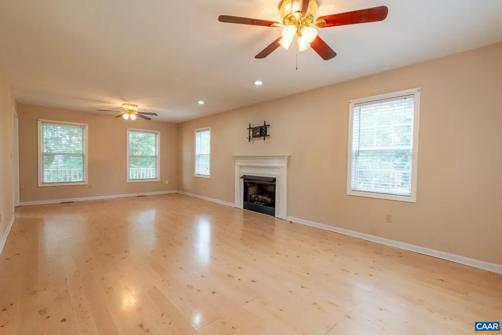 497 Sunset Drive Stanardsville VA 22973