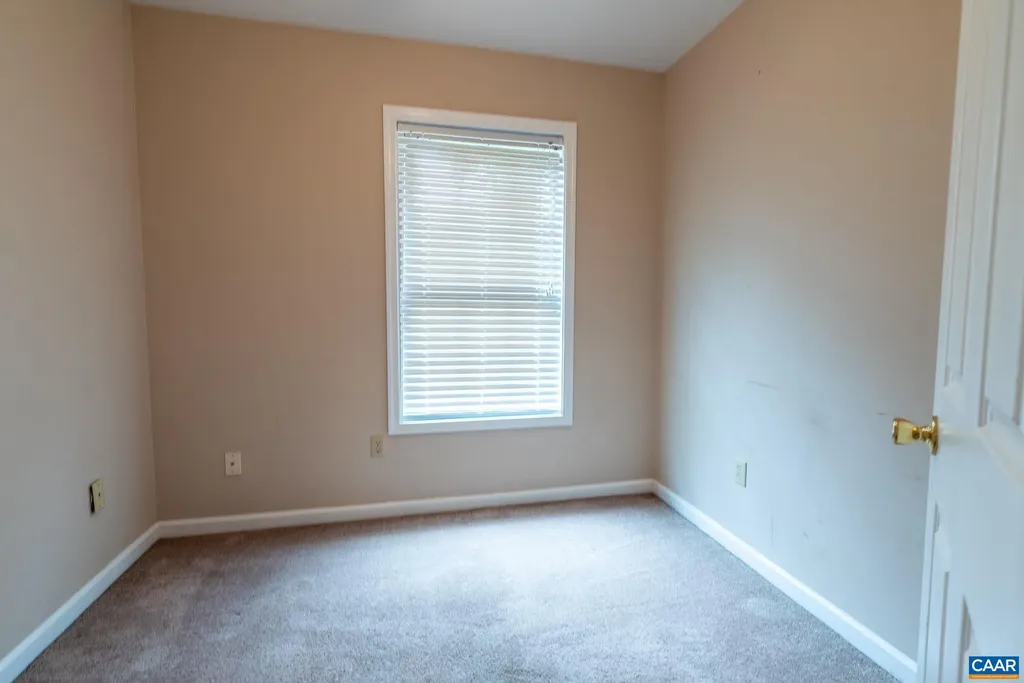 497 Sunset Drive Stanardsville VA 22973