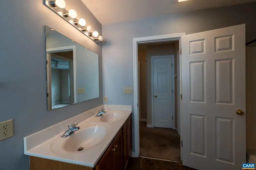 497 Sunset Drive Stanardsville VA 22973