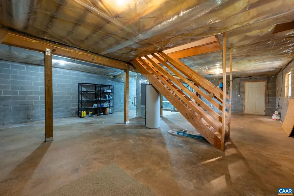 497 Sunset Drive Stanardsville VA 22973