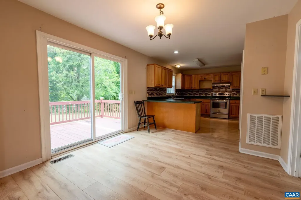 497 Sunset Drive Stanardsville VA 22973