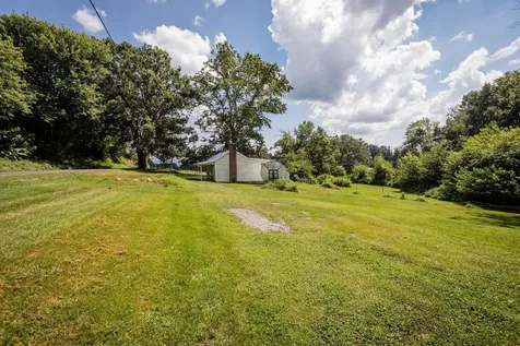 1557 Rinacas Corner Road Shenandoah VA 22849