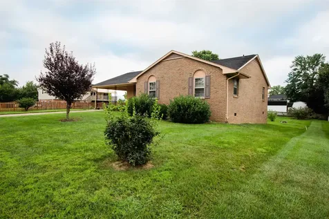 1065 Bobwhite Place Harrisonburg VA 22802