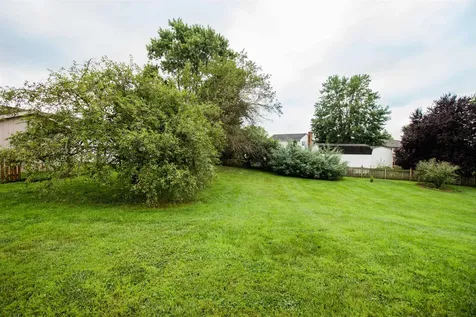 1065 Bobwhite Place Harrisonburg VA 22802