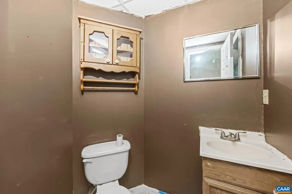 58 Iris Lane Louisa VA 23093