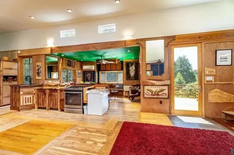 606 Riverside Drive Luray VA 22835