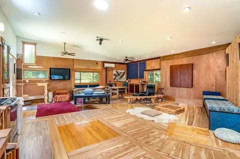 606 Riverside Drive Luray VA 22835