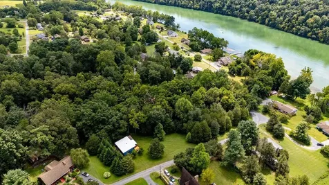 606 Riverside Drive Luray VA 22835