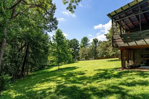 606 Riverside Drive Luray VA 22835