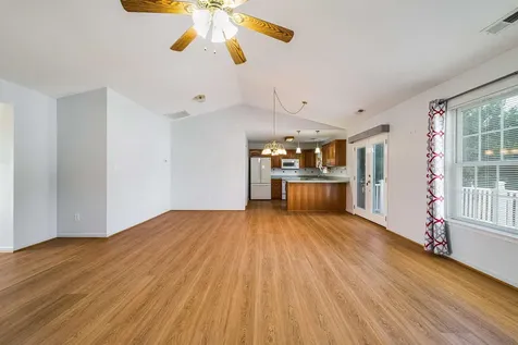 60 Carrollton Court Weyers Cave VA 24486