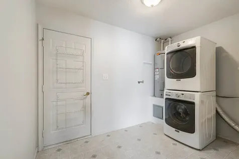 60 Carrollton Court Weyers Cave VA 24486