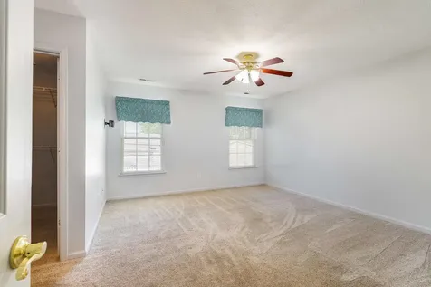 60 Carrollton Court Weyers Cave VA 24486