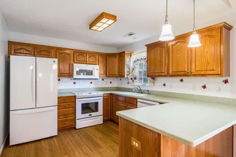 60 Carrollton Court Weyers Cave VA 24486